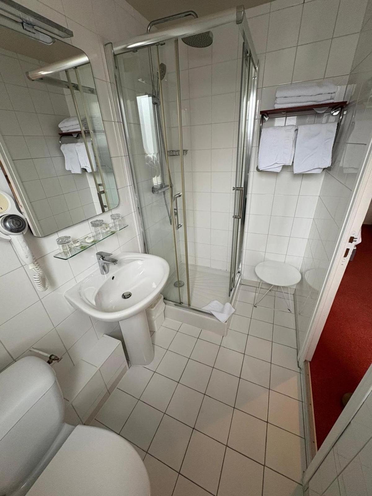 Hotel Moderna Cherbourg-en-Cotentin Esterno foto