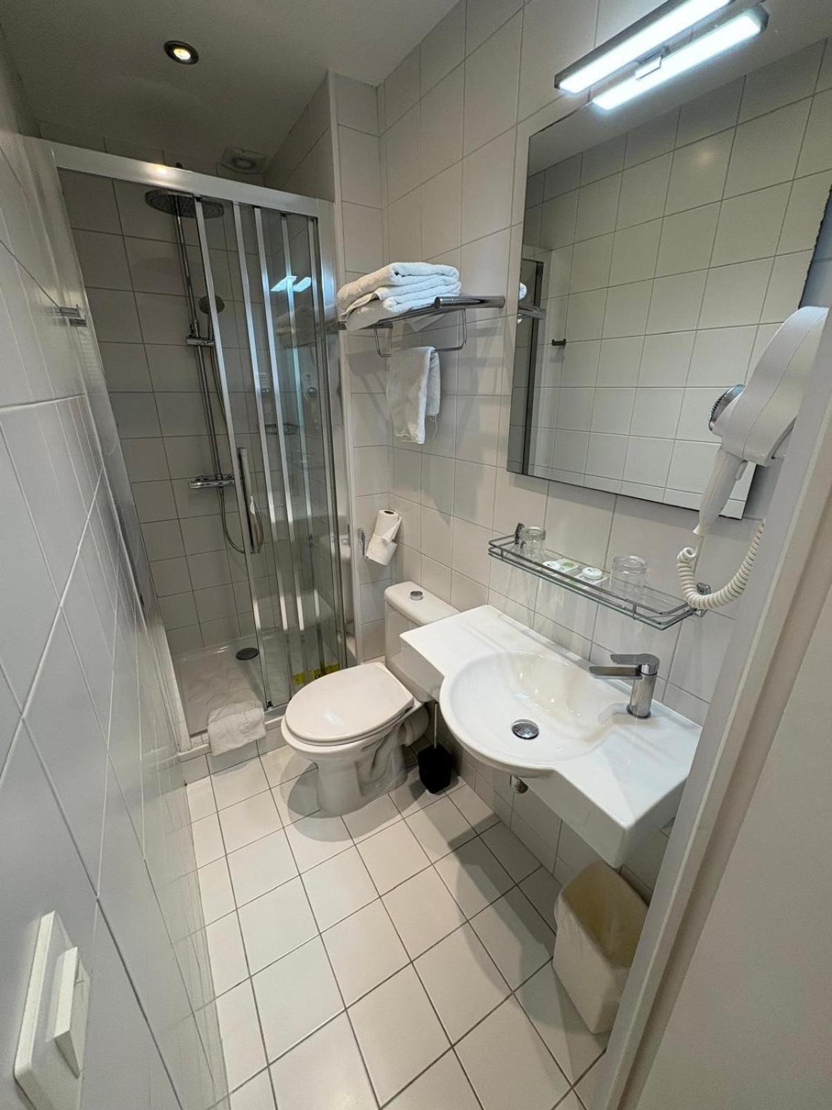 Hotel Moderna Cherbourg-en-Cotentin Esterno foto