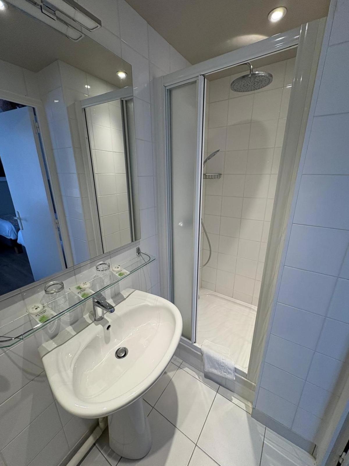 Hotel Moderna Cherbourg-en-Cotentin Esterno foto