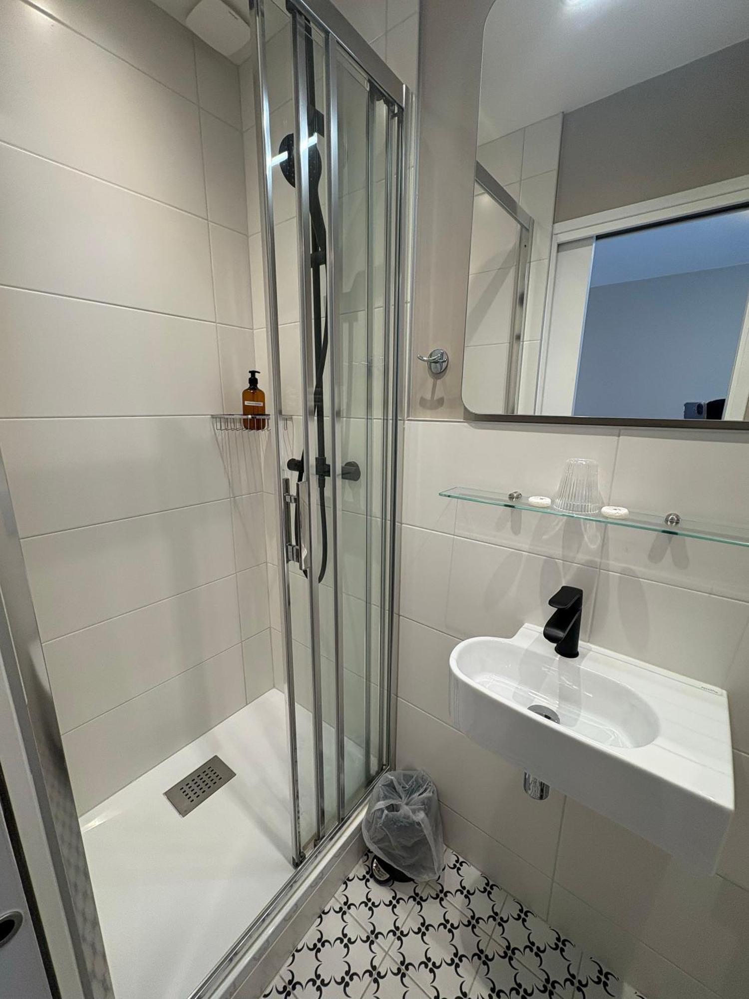 Hotel Moderna Cherbourg-en-Cotentin Esterno foto