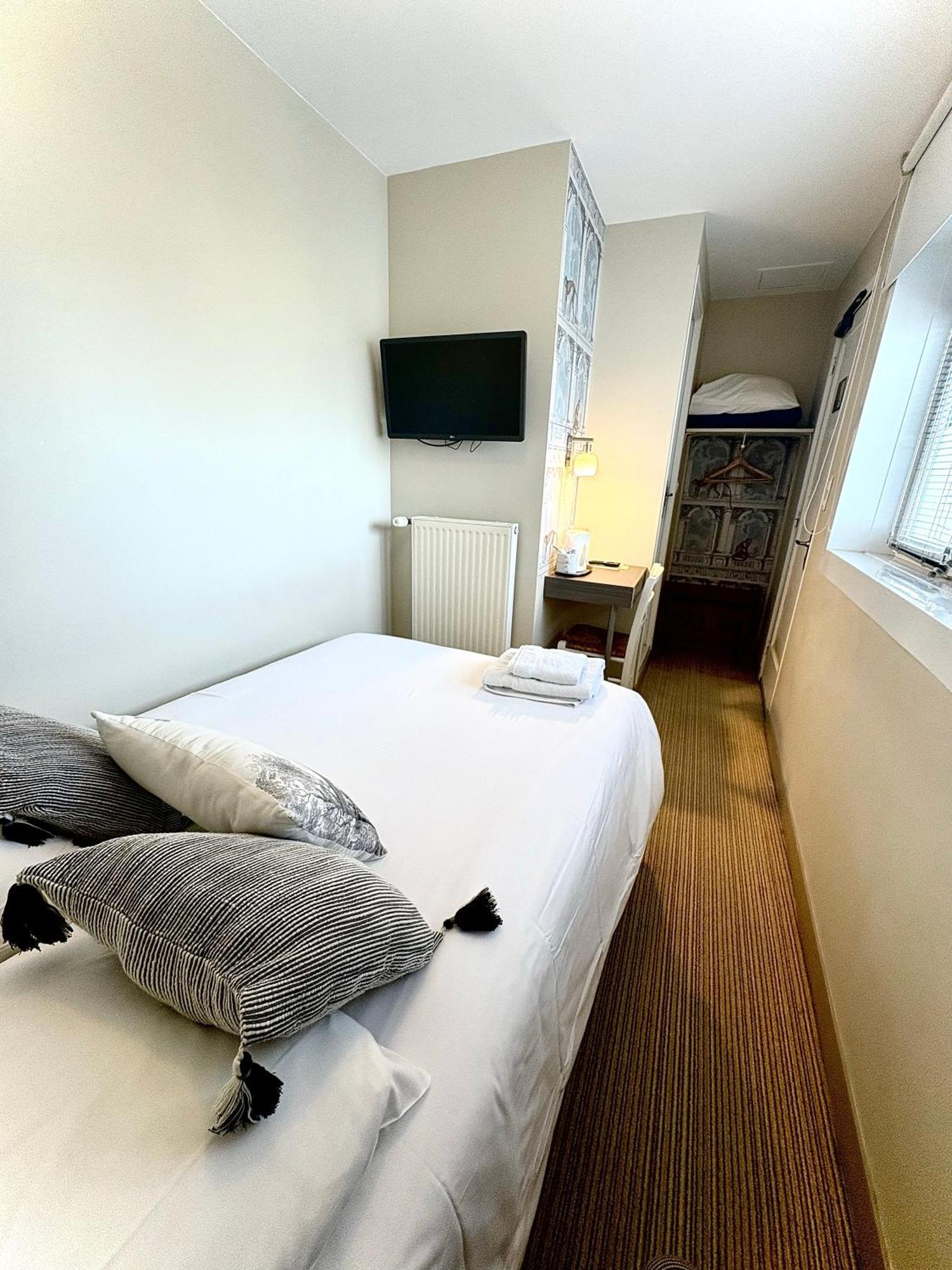 Hotel Moderna Cherbourg-en-Cotentin Esterno foto