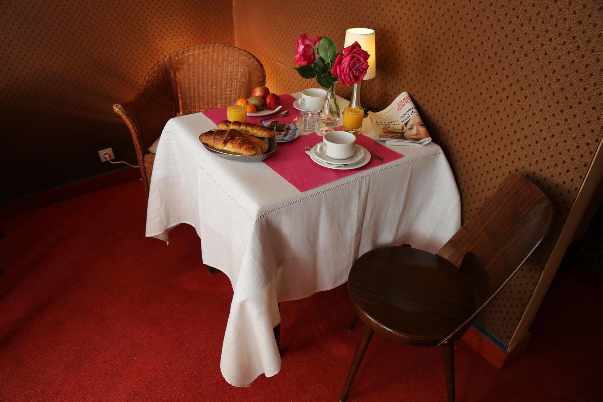 Hotel Moderna Cherbourg-en-Cotentin Esterno foto